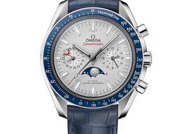 Omega Speedmaster Moonphase 304.93.44.52.99.004 (2025) - Silver dial 44 mm Platinum case