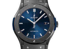 Hublot Classic Fusion Blue 581.CM.7170.RX (2024) - Blauw wijzerplaat 33mm Keramiek