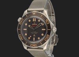 Omega Seamaster Diver 300 M 210.90.42.20.01.001 (2024) - Brown dial 42 mm Titanium case