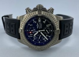 Breitling Avenger E13360 -