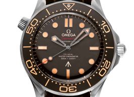 Omega Seamaster Diver 300 M 210.92.42.20.01.001 (2026) - Brown dial 42 mm Titanium case