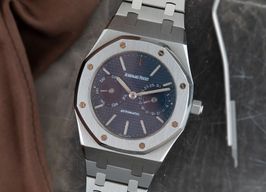 Audemars Piguet Royal Oak Day-Date 25572ST.OO.0789ST.01 (1998) - White dial 36 mm Steel case