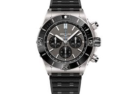 Breitling Super Chronomat EB0136251M1S1 (2025) - Grey dial 44 mm Titanium case
