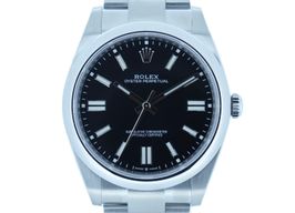 Rolex Oyster Perpetual 41 124300 (2024) - Zwart wijzerplaat 41mm Staal