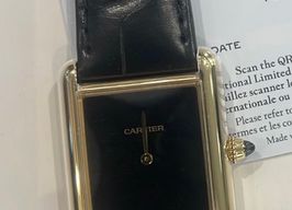 Cartier Tank Louis Cartier WGTA0091 (2024) - Zilver wijzerplaat 26mm Geelgoud