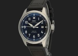 IWC Pilot Mark IW328201 (2022) - Zwart wijzerplaat 40mm Staal