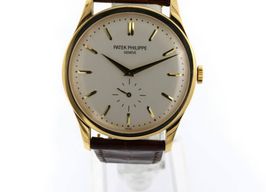 Patek Philippe Calatrava 5196J -