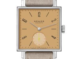 NOMOS Tetra 437 -