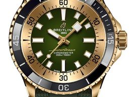 Breitling Superocean 42 N17375201L1S1 (2025) - Green dial 42 mm Bronze case