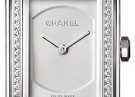 Chanel Boy-Friend H6955 (2026) - Silver dial 28 mm Steel case