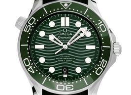 Omega Seamaster Diver 300 M 210.32.42.20.10.001 (2025) - Groen wijzerplaat 42mm Staal