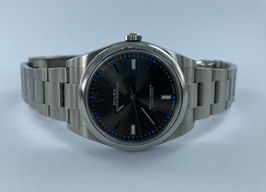 Rolex Oyster Perpetual 39 114300 (Onbekend (willekeurig serienummer)) - Grijs wijzerplaat 39mm Staal