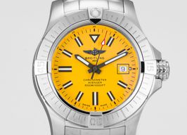Breitling Avenger A17319101I1A1 -