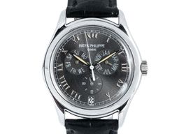 Patek Philippe Annual Calendar 5035P (Unknown (random serial)) - Black dial 38 mm Platinum case