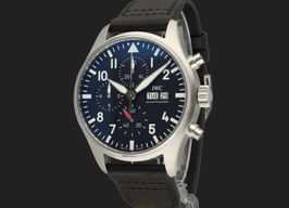 IWC Pilot Chronograph IW378001 (2022) - Zwart wijzerplaat 43mm Staal