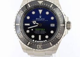 Rolex Sea-Dweller Deepsea 136660 (2025) - Blue dial 44 mm Steel case
