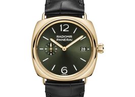 Panerai Radiomir PAM01437 (2025) - Green dial 40 mm Yellow Gold case