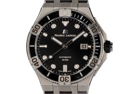 Maurice Lacroix Aikon AI6058-SS002-330-2 -