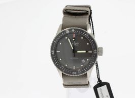 Blancpain Fifty Fathoms Bathyscaphe 5000-1210-NAGA (2025) - Grey dial 44 mm Titanium case