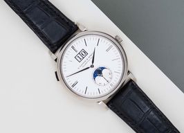 A. Lange & Söhne Saxonia 384.026 (2018) - Silver dial 40 mm White Gold case