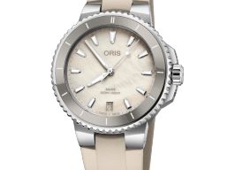 Oris Aquis Date 01 733 7792 4151-07 4 19 61FC -