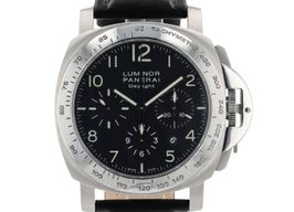 Panerai Luminor Chrono PAM00196 (Onbekend (willekeurig serienummer)) - Zwart wijzerplaat 44mm Staal