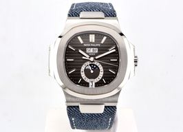 Patek Philippe Nautilus 5726A-001 -