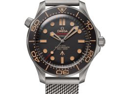 Omega Seamaster Diver 300 M 210.90.42.20.01.001 (2025) - Bruin wijzerplaat 42mm Titanium