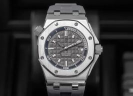 Audemars Piguet Royal Oak Offshore Diver 15720ST.OO.A009CA.01 (2024) - Grey dial 42 mm Steel case