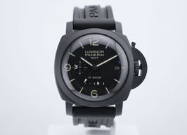 Panerai Luminor 1950 10 Days GMT PAM00335 (2010) - Black dial 44 mm Ceramic case