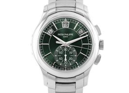Patek Philippe Annual Calendar Chronograph 5905/1A-001 (2022) - Green dial 42 mm Steel case