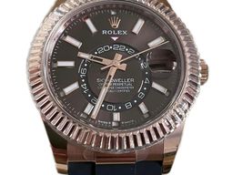 Rolex Sky-Dweller 326235 (2023) - Brown dial 42 mm Rose Gold case