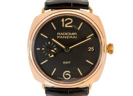 Panerai Radiomir 3 Days GMT PAM00421 (2018) - Bruin wijzerplaat 47mm Roodgoud