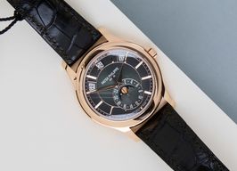 Patek Philippe Annual Calendar 5205R-011 (2023) - Green dial 40 mm Rose Gold case