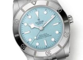 Tudor Black Bay 54 79000 (2025) - Blauw wijzerplaat 37mm Staal