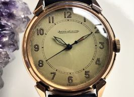 Jaeger-LeCoultre Vintage - (1942) - Multi-colour dial 35 mm Rose Gold case