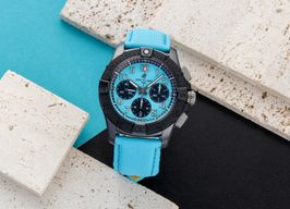 Breitling Avenger SB0146101L1X1 (Onbekend (willekeurig serienummer)) - Blauw wijzerplaat 44mm Keramiek