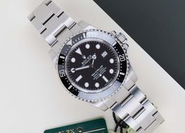 Rolex Sea-Dweller 4000 116600 -