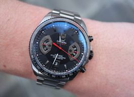 TAG Heuer Grand Carrera CAV511C.BA0904 (Unknown (random serial)) - Black dial 43 mm Steel case