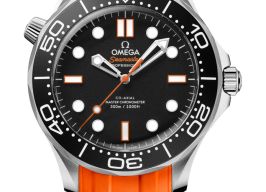 Omega Seamaster Diver 300 M 210.32.42.20.01.006 (2026) - Zwart wijzerplaat 42mm Staal