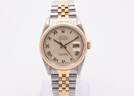 Rolex Datejust 36 16233 (1991) - Champagne wijzerplaat 36mm Goud/Staal