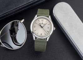 Jaeger-LeCoultre Master Control Date Q1548420 (Unknown (random serial)) - Silver dial 39 mm Steel case