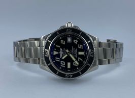 Breitling Superocean 42 A1736402 (2016) - Black dial 42 mm Steel case