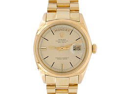 Rolex Day-Date 1802 (1970) - 36 mm Yellow Gold case