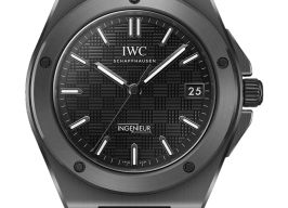 IWC Ingenieur Automatic IW338903 (2026) - Black dial 42 mm Ceramic case