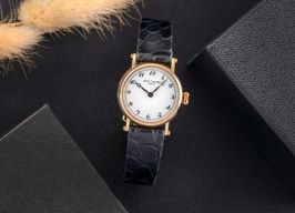 Patek Philippe Calatrava 4860 (2000) - Wit wijzerplaat 27mm Geelgoud