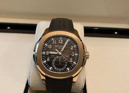 Patek Philippe Aquanaut 5164R-001 (2022) - Brown dial 41 mm Rose Gold case