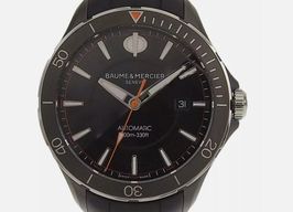 Baume & Mercier Clifton M0A10339 (2025) - Zwart wijzerplaat 42mm Staal