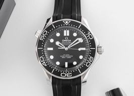 Omega Seamaster Diver 300 M 210.32.42.20.01.003 (2026) - Black dial 42 mm Steel case