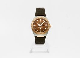 Omega Constellation 131.23.39.20.13.001 (2024) - Brown dial 39 mm Gold/Steel case